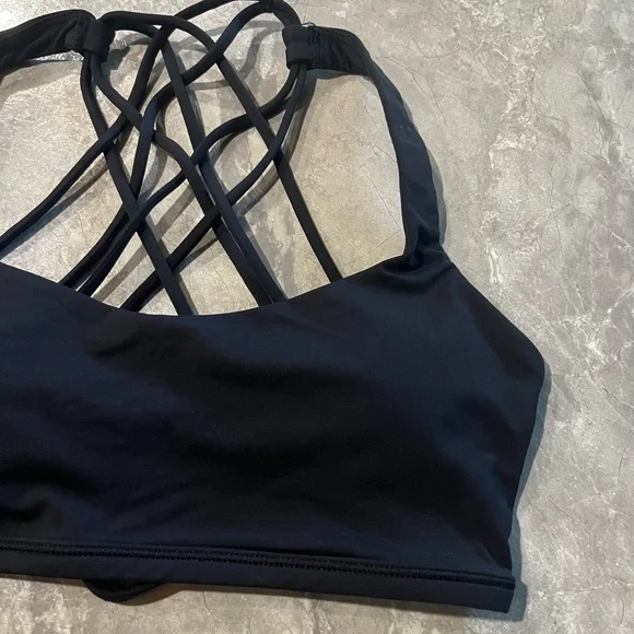 Lululemon Athletica Sports Bra - Picture 2 of 5